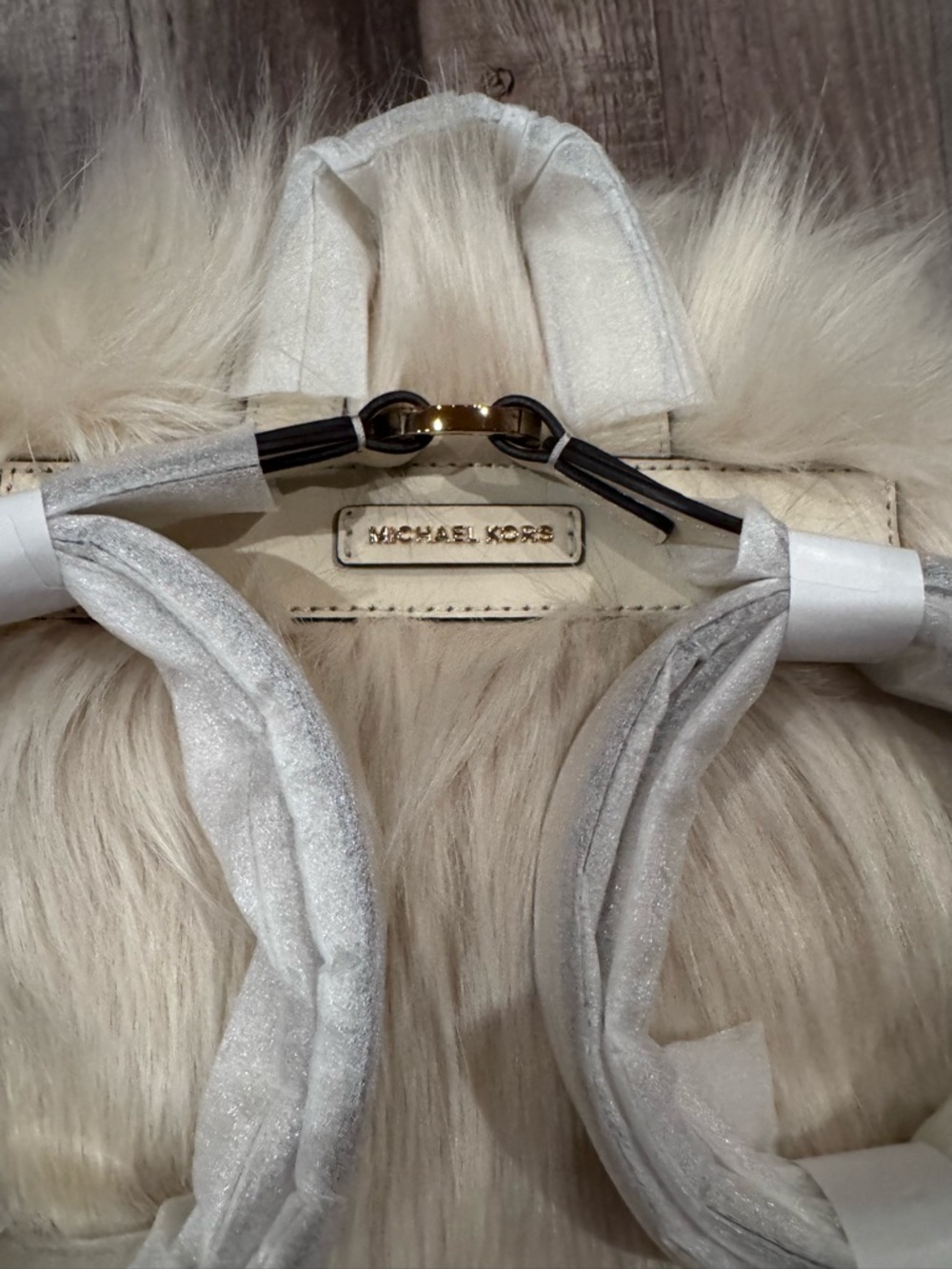 New With Tags MICHAEL KORS Quinn Medium Flap Faux Fur Backpack Natural AUTHENTIC - Picture 9 of 11